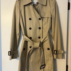 Like New Banana Republic Classic Trench Coat, Double Breasted Khaki Raincoat, M